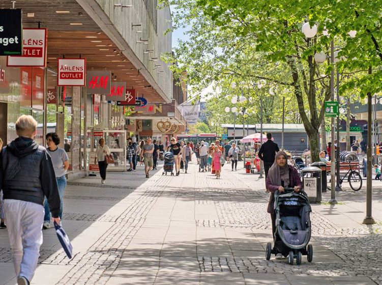 bild från gågatan i Södertälje